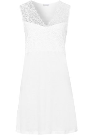 Abito bianco senza maniche con un corsetto in pizzo, scollatura a V e gonna in cotone morbido. Taglio dritto con una texture liscia e senza fantasie.