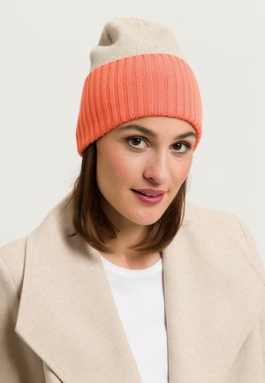 S.Oliver Strickmütze Mütze Mit Bommel Aus Kunstfe Produktbild-Vorschau 2