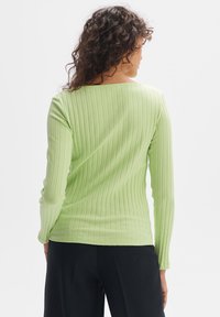 OPUS SOVKE - Langarmshirt - avocado