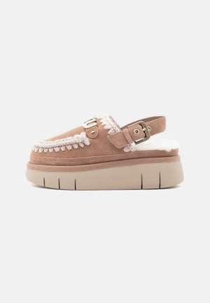 Mou BOUNCE BACK STRAP - Chaussons - pink/brown