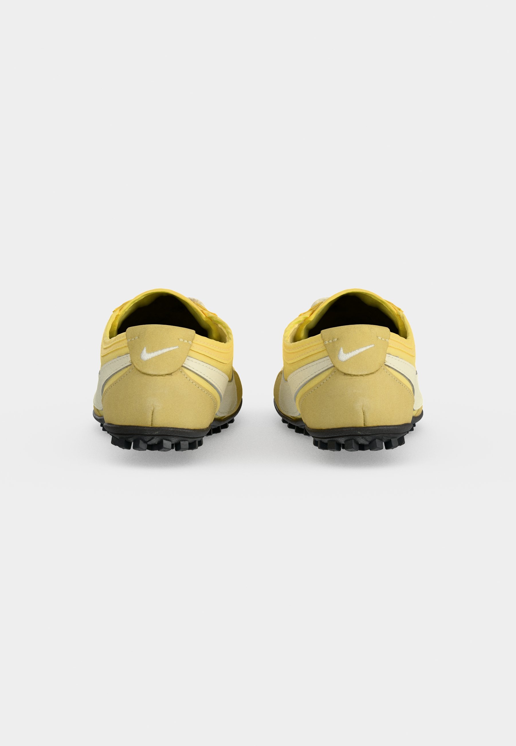 Nike Sportswear MOON SHOE OG - Trainers - soft yellow/soft pearl