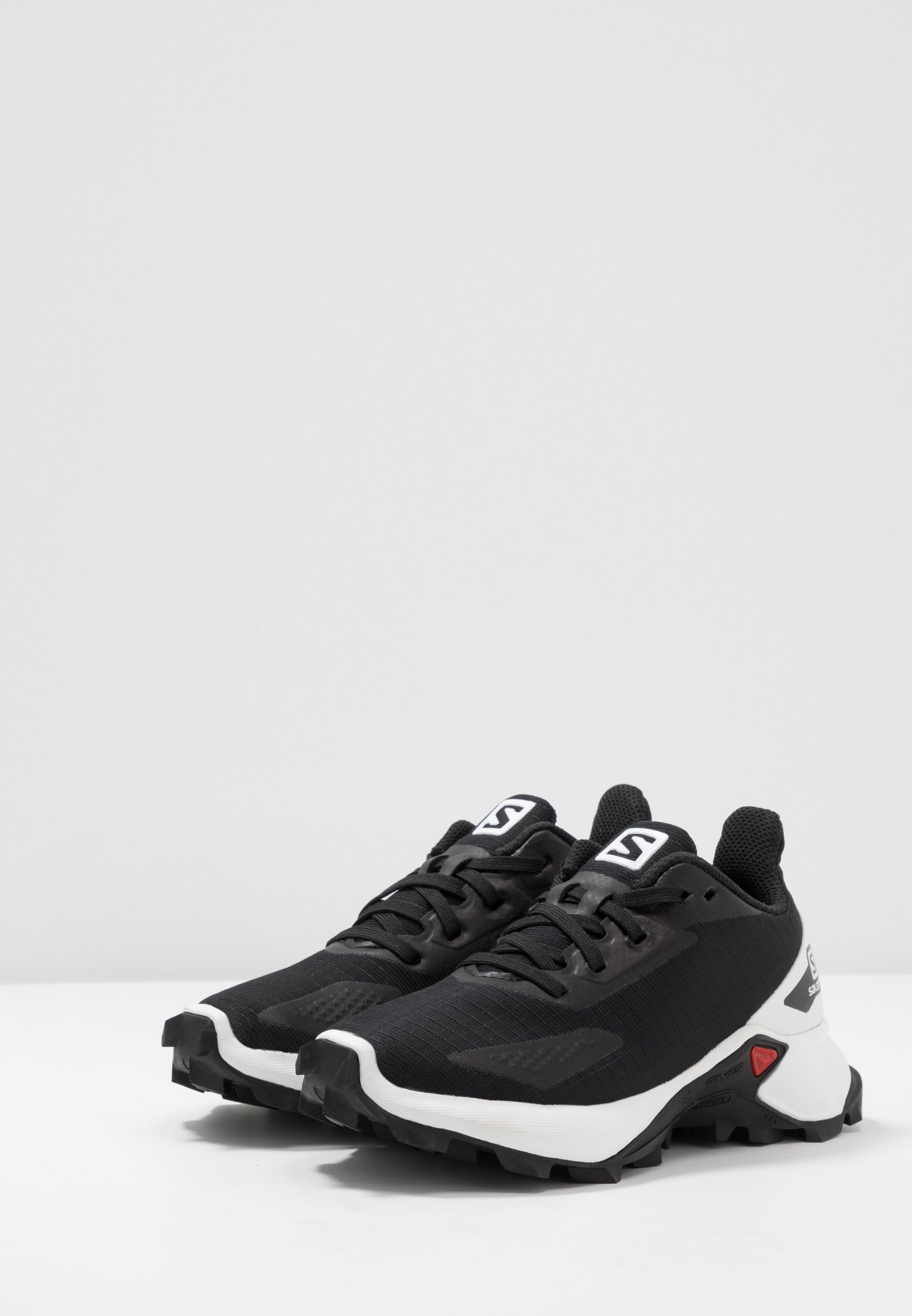 Salomon ALPHACROSS BLAST - Zapatillas de senderismo - black/white/negro -  Zalando.es
