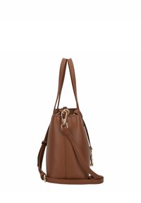 Brązowa torebka z imitacji skóry o zaokrąglonym kształcie, z podwójnymi uchwytami i odłączanym paskiem. Posiada złote okucia i teksturowaną powierzchnię.