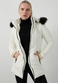LELA Téli kabát - ecru
