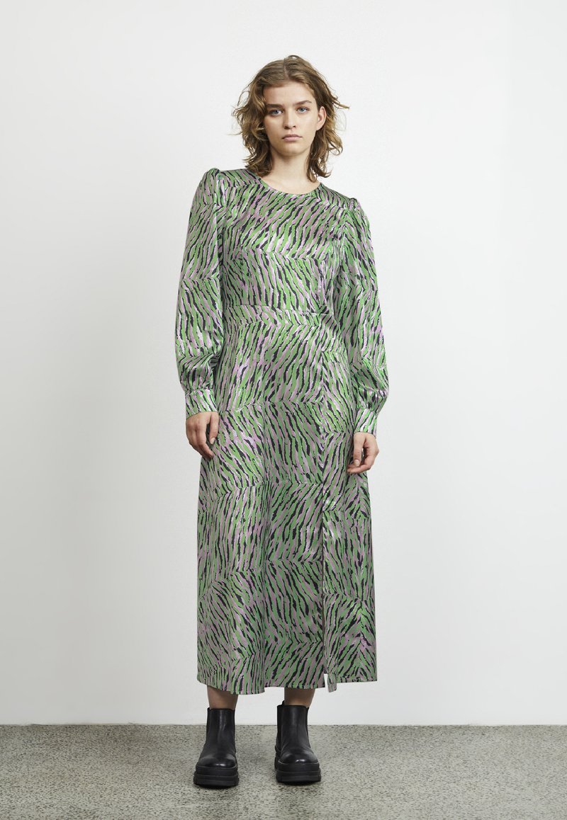 ICHI IXNALA - Day dress - kelly green pink zebra/light green - Zalando.ie