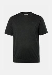 Tmavě šedé tričko s krátkým rukávem vyrobené z měkké bavlněné směsi; má kulatý výstřih a diskrétní logo na levé části hrudi.