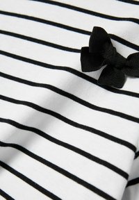 Name it REGULAR FIT - Camiseta estampada - bright white