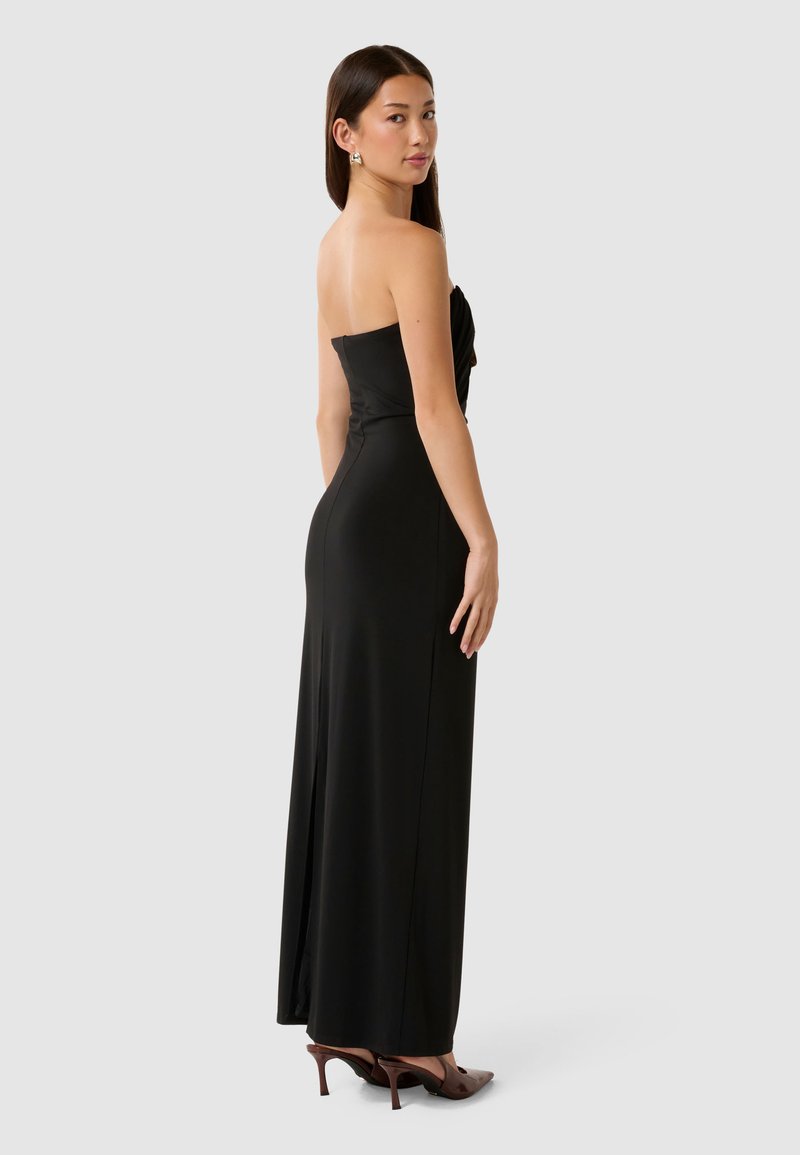 Forever New FREESIA RUCHED COLUMN DRESS - Cocktail dress / Party dress - black - Zalando.co.uk Forever New FREESIA RUCHED COLUMN DRESS - Cocktail dress / Party dress - black - Zalando.co.uk
