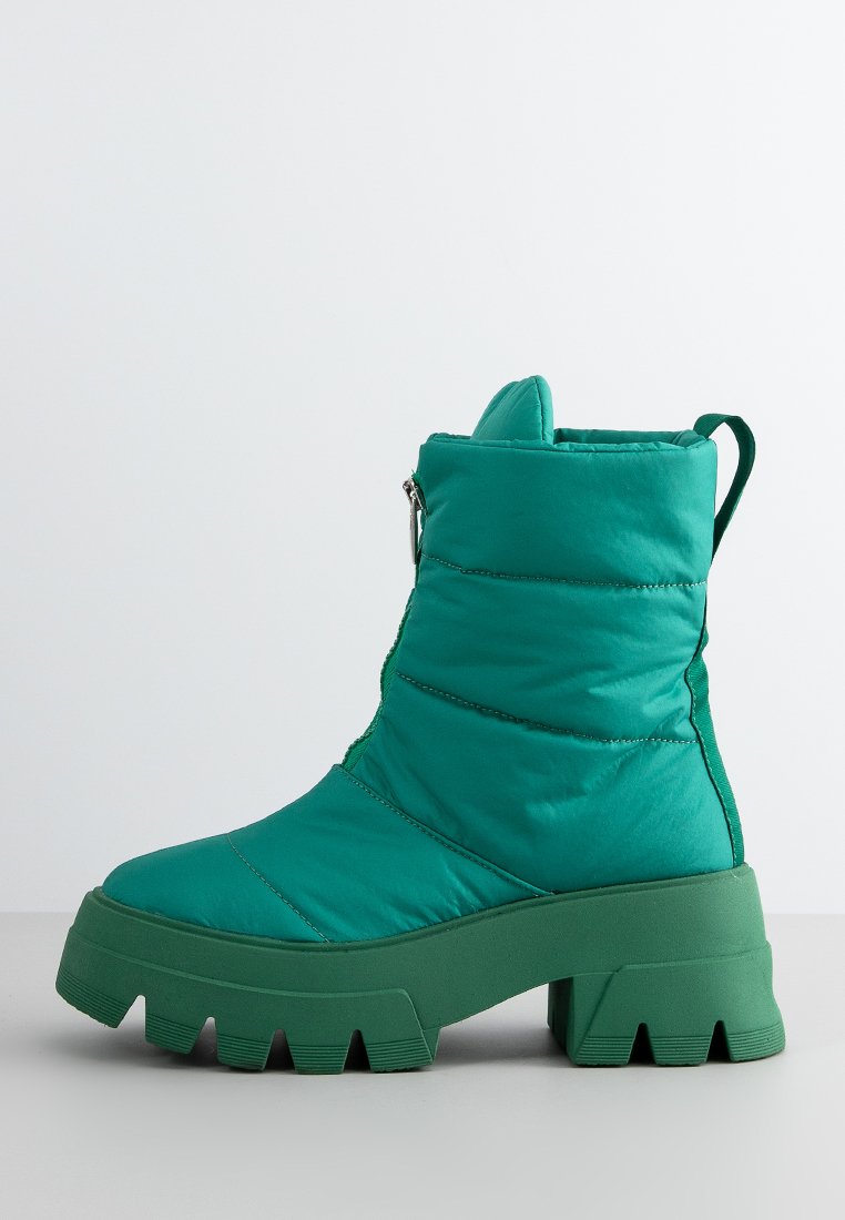 Botine cu platformă