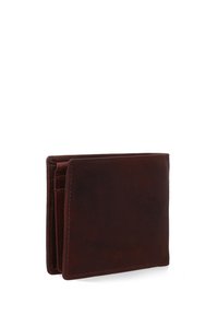 Braune Lederbörse mit glatter Textur, im klappbaren Design und sichtbaren Nähten. Enthält mehrere Kartenfächer und ein Geldscheinfach.