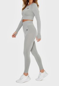 SQUATPROOF Leggings - grey