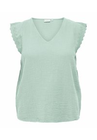 Lichtgroene V-hals blouse van textuurstof, met geschulpte mouwranden en een losse pasvorm. Decoratieve accenten verbeteren het ontwerp van de top.