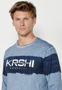 Koroshi Top dugih rukava - azul blue