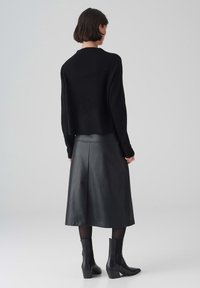 OPUS Maglione - black