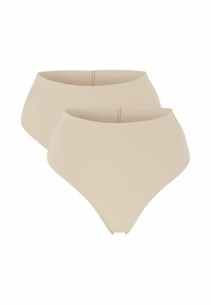Dwie beżowe bezszwowe damskie majtki z wysokim stanem, ułożone jedna na drugiej, z minimalnie widocznymi szwami na białym tle.