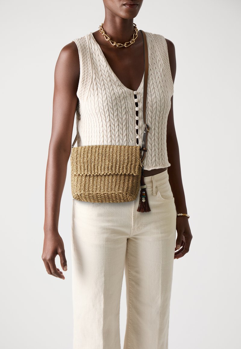PARFOIS - CROSSBODY BAG - Cross body bag - natural coloured, Enlarge