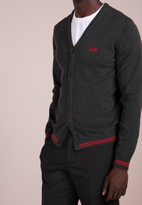 BOSS ATHLEISURE Kofta - anthracite