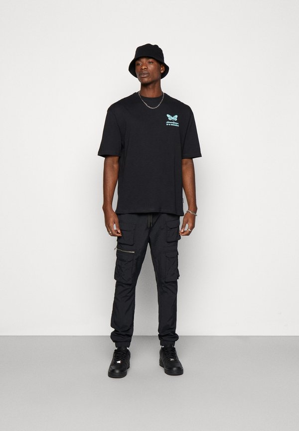 CHEST TEE UNISEX - Print T-shirt