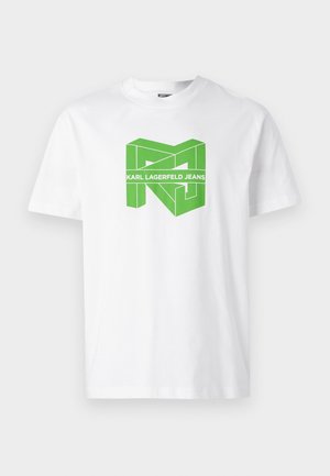 T-shirt bianco in cotone con un logo geometrico verde e il testo "KARL LAGERFELD JEANS" in un carattere bold e moderno. Maniche corte.