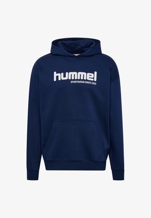 Navyblauer Kapuzenpullover mit einer Fronttasche, der ein weißes "hummel"-Logo und den Text "SPORTSWEAR SINCE 1923" auf der Brust trägt.
