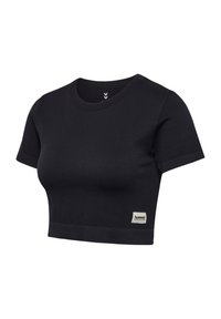 Kortærmet sort crop top lavet af ribbet stof med rund halsudskæring. Har et mærke nederst til venstre med brandnavnet "hummel."