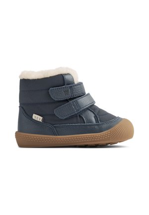 Marineblaue Kinder-Winterstiefel mit brauner Gummisohle, zwei Klettverschlüssen und weißem Fleecefutter am Knöchel.