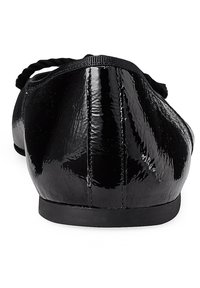 Pretty Ballerinas LACK - Ballerine - schwarz
