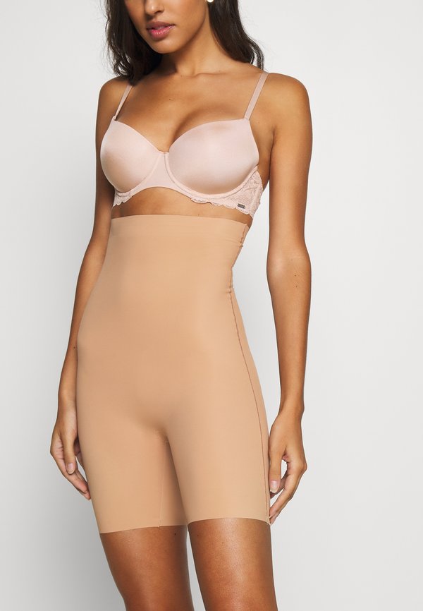 MAXI SEXY BERMUDA - Pants - mocha