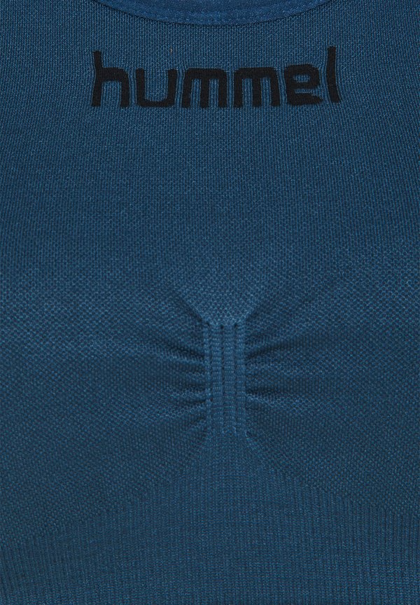 FIRST SEAMLESS  - Medium support sports bra - dark denim2