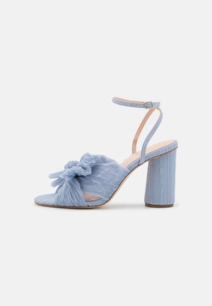 Loeffler Randall CAMELLIA KNOT MULE WITH ANKLE STRAP - Sandales à talons hauts - blue