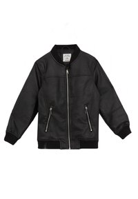 Chaqueta bomber negra de cuero sintético con puños y cuello acanalados. Cuenta con un cierre frontal y dos bolsillos laterales con cremallera. Textura suave.