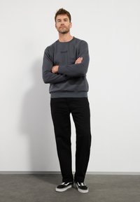 Pier One - Bluza