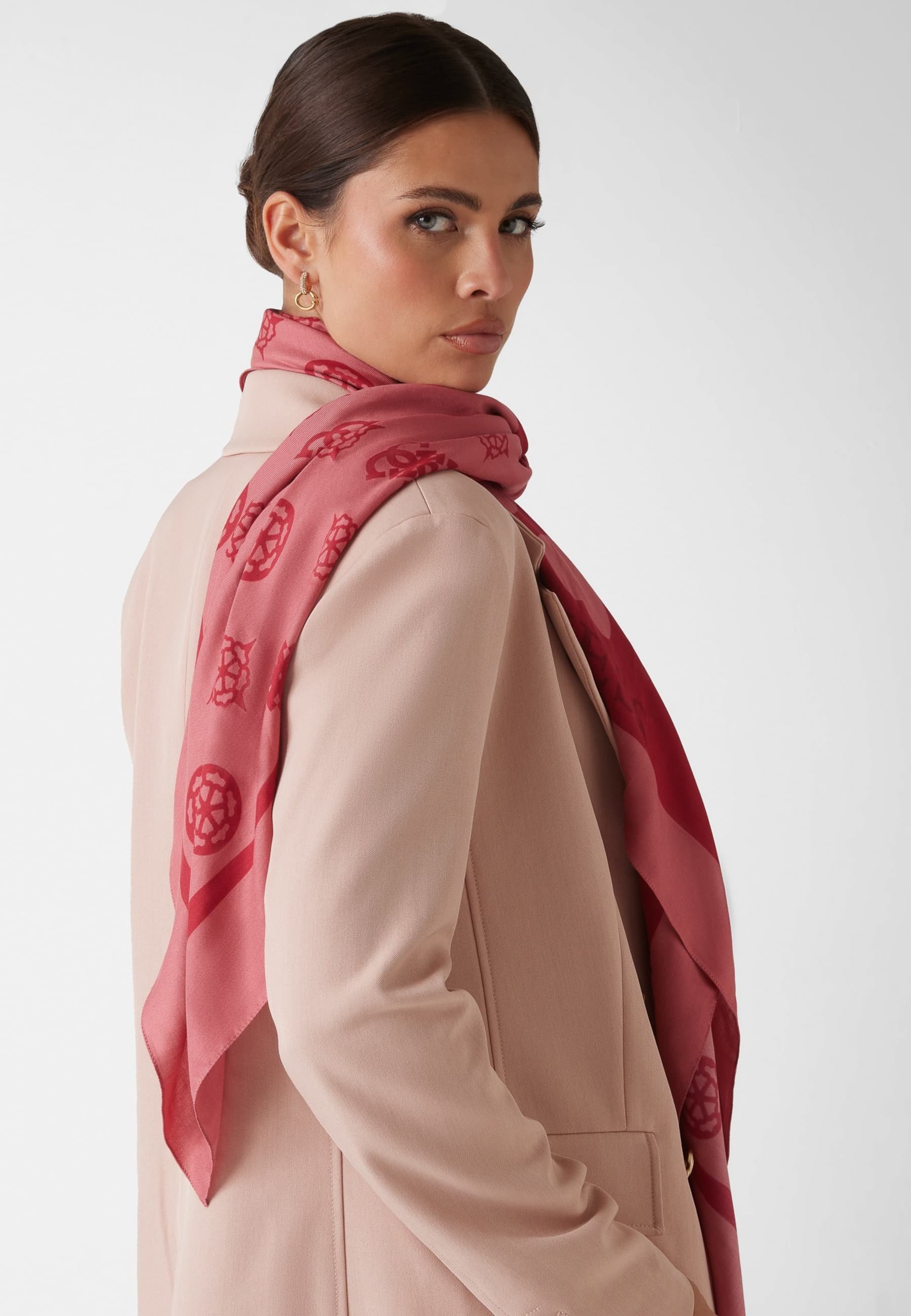 Sciarpe e Foulard Donna | Jolie Fashion Store Sciarpe e Foulard Donna | Jolie Fashion Store