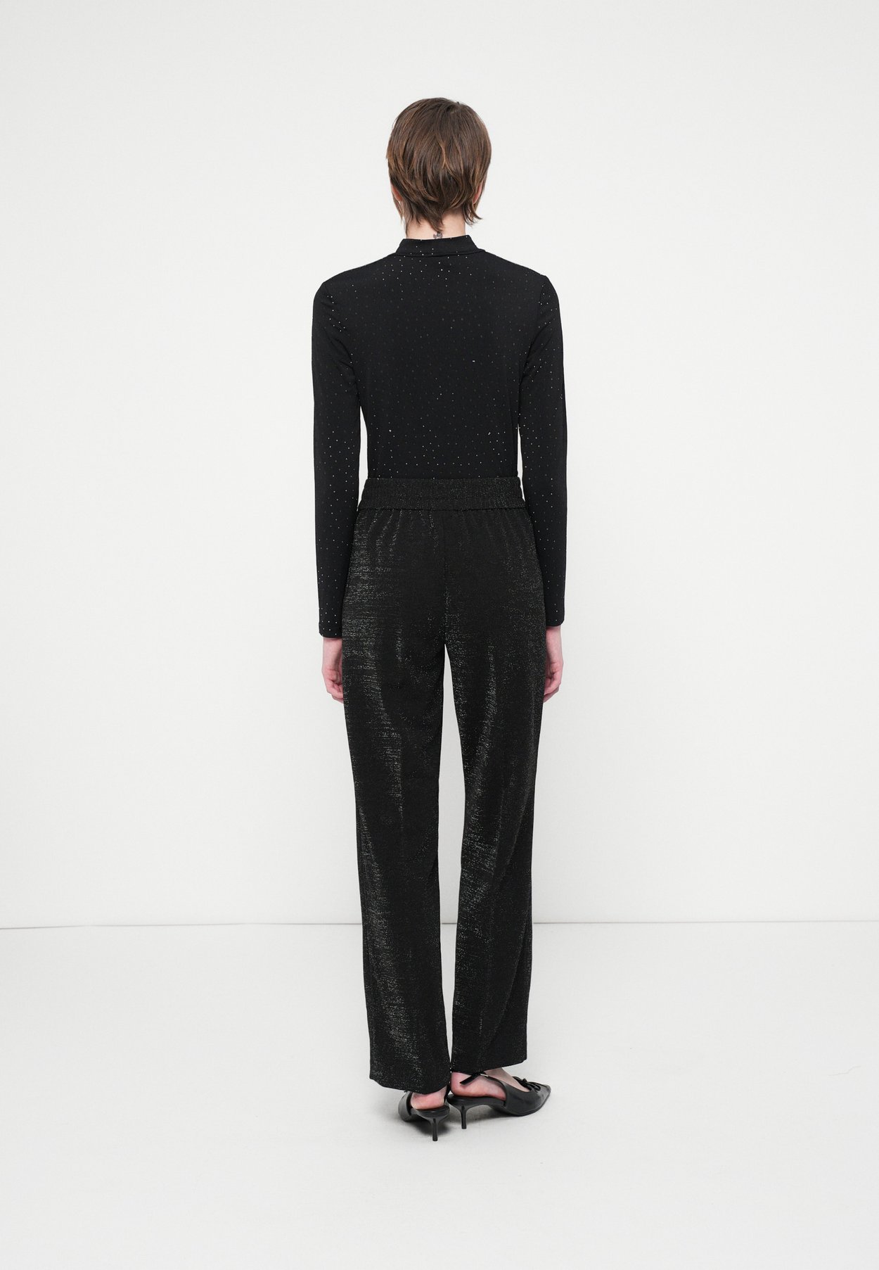 ONLPOPTRASH-SUKI Regular Fit