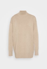Pull en col roulé beige, texture tricotée, manches longues, coupe décontractée, col et ourlet côtelés, design minimaliste, sans motifs ni accents visibles.
