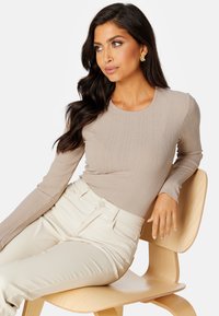 Bubbleroom STRUCTURE LONG SLEEVE TOP - Maglietta a manica lunga - camel