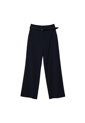 Čierne široké nohavice s vysokým pásom, jemnými pruhmi a tenkým čiernym opaskom, rozložené na bielom pozadí.