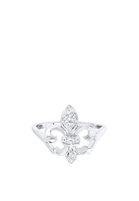 Sølvring med et blomstermotiv, der har en central marquiseform og er prydet med små klare sten, glat overflade og åben ring.