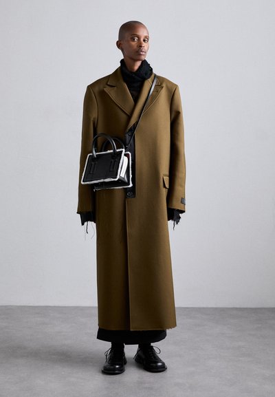 DENTRO MINI BAG - Rokassoma - black