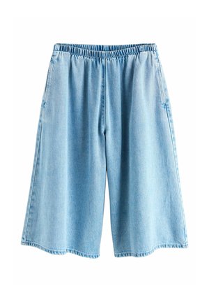 Világoskék farmer anyagú, bőszárú rövidnadrág elasztikus derékpánttal és oldalzsebekkel, térd fölötti hosszúságú, hétköznapi stílus.