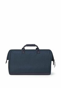 Sac de voyage durable en tissu bleu foncé avec des accents en cuir, deux poignées, une fermeture éclair et des poches latérales pour un rangement supplémentaire.