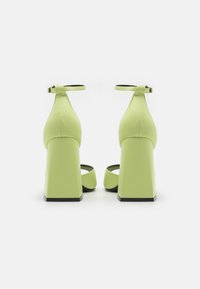 Even&Odd Korolliset sandaalit - light green