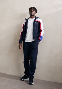 Champion RETRO SPORT FULL ZIP HOODIE TAPE - Sudadera con cremallera - navy/white/red