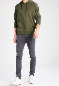 Urban Classics Felpa con cappuccio - olive