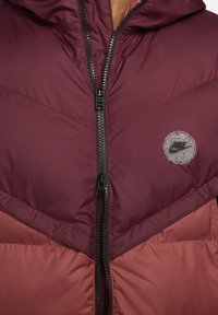 Nike Sportswear M NSW - Casaco de inverno - brown basalt/canyon rust/dark beetroot