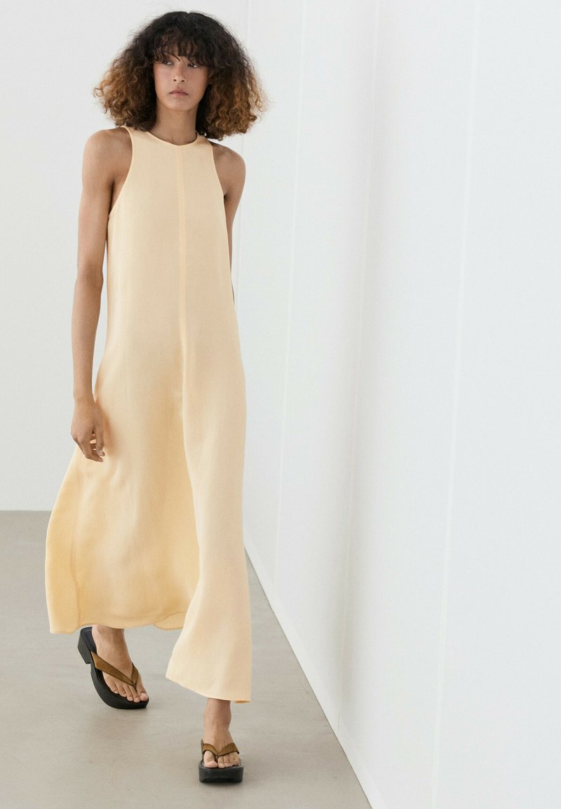 massimo dutti long flared halter dress Printed Flared Midi Dress - White - Xs - Massimo Dutti