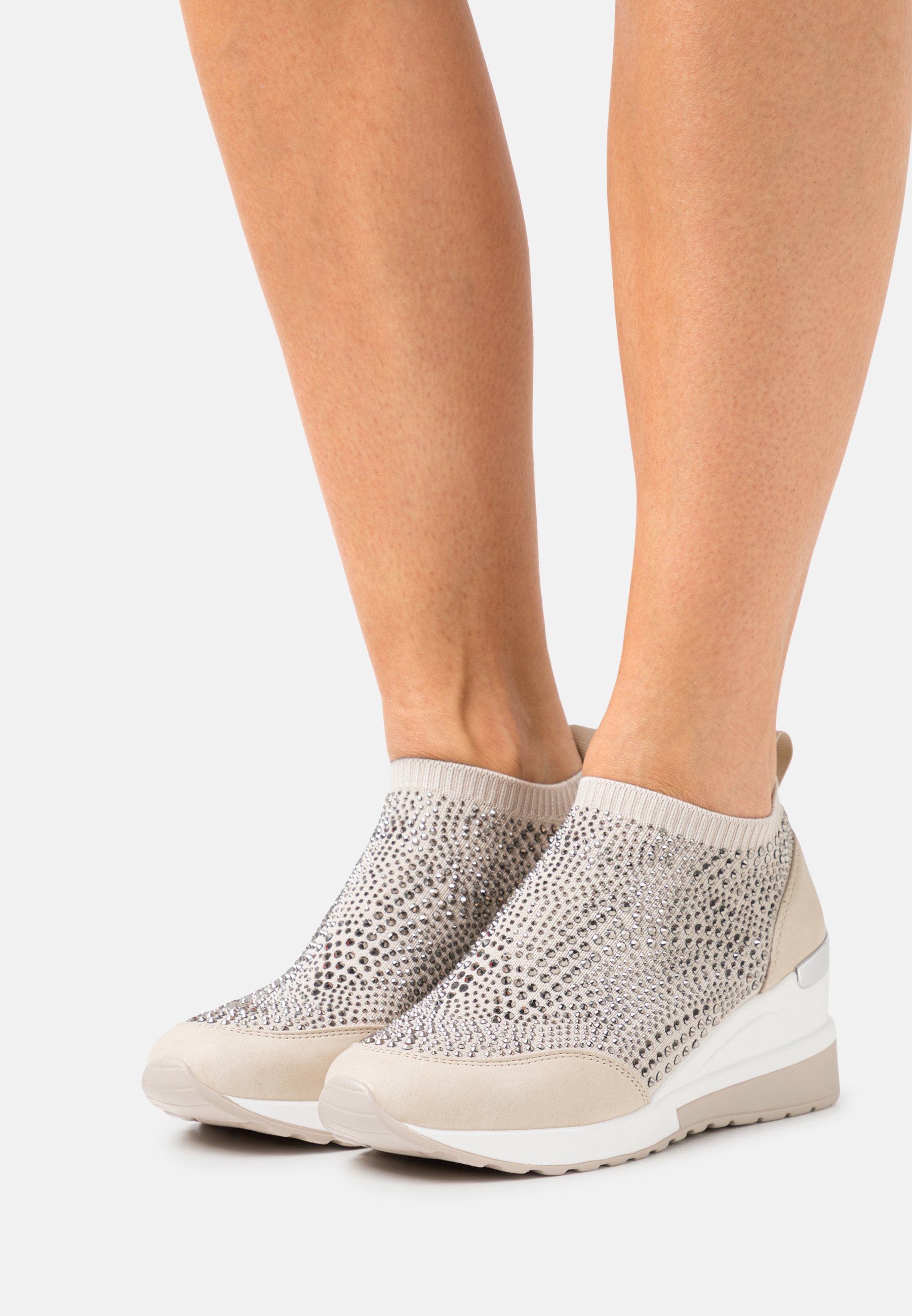 Zapatillas - beige - Zalando.es