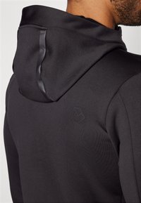 Didriksons ACKE FULLZIP  - Majica s kapuljačom i patentnim zatvaračem - black