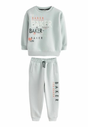 Baker by Ted Baker REGULAR FIT SET szary
