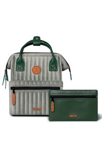 Unausgewählt, calcutta green